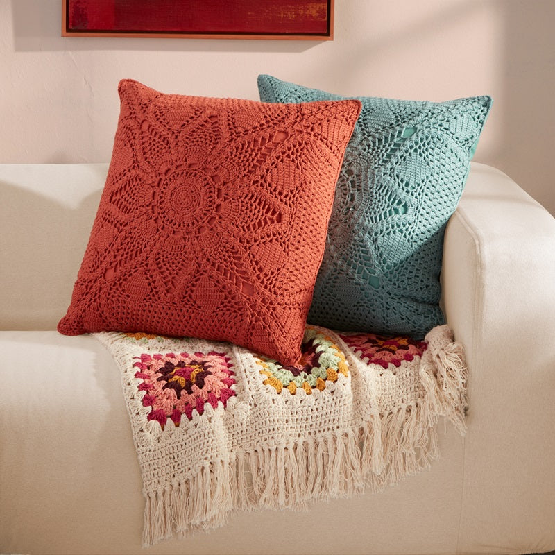 Olivia pillow